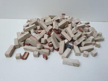 Grote “mergelblokken” of “granietblokken” voor wagonlading beschikbaar voor biedingen