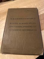 Kleine Schoolatlas Vaderlandsche Geschiedenis, Ophalen of Verzenden, Gelezen