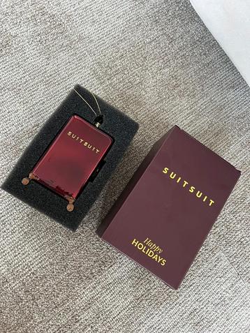 Kerstboom hanger suitsuit beschikbaar voor biedingen