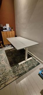 IKEA RODULF Elektrisch Zit-Sta Bureau 140x80, Huis en Inrichting, Bureaus, Ophalen, Elektrisch, Zo goed als nieuw, Stabureau
