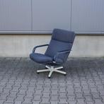 Artifort F141 fauteuil (stoffeerobject), Huis en Inrichting, Fauteuils, Gebruikt, Metaal, 75 tot 100 cm, 50 tot 75 cm