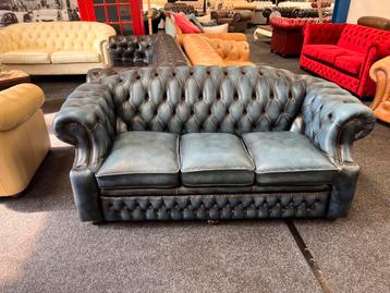 Mooi Vintage Blauw Leren Chesterfield 3 Zitsbank beschikbaar voor biedingen