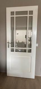 Massieve opdekdeur met facet glas 201.5 X 83 rechtsdraaiend, Doe-het-zelf en Verbouw, Deuren en Horren, Ophalen, Binnendeur, 200 tot 215 cm