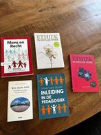 Studieboeken social work, Boeken, Studieboeken en Cursussen, Diverse schrijvers, Zo goed als nieuw, HBO, Verzenden