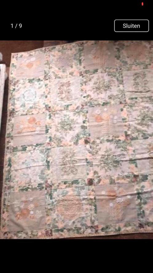 Quilt met bloemenmandjes, Antiek en Kunst, Antiek | Kleden en Textiel, Ophalen of Verzenden