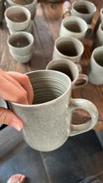Uniq servies 9 thee mokken, Ophalen of Verzenden, Zo goed als nieuw, Overige stijlen, Kop(pen) en/of Schotel(s)