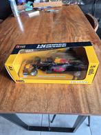 Max Verstappen 1:24 - Nieuw in Verpakking, Ophalen of Verzenden, Nieuw, Auto, Bburago
