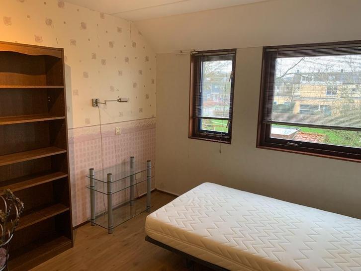Mooie kamer voor Expat omg. Haarlem, Huizen en Kamers, Kamers te huur, Haarlem, 20 tot 35 m²