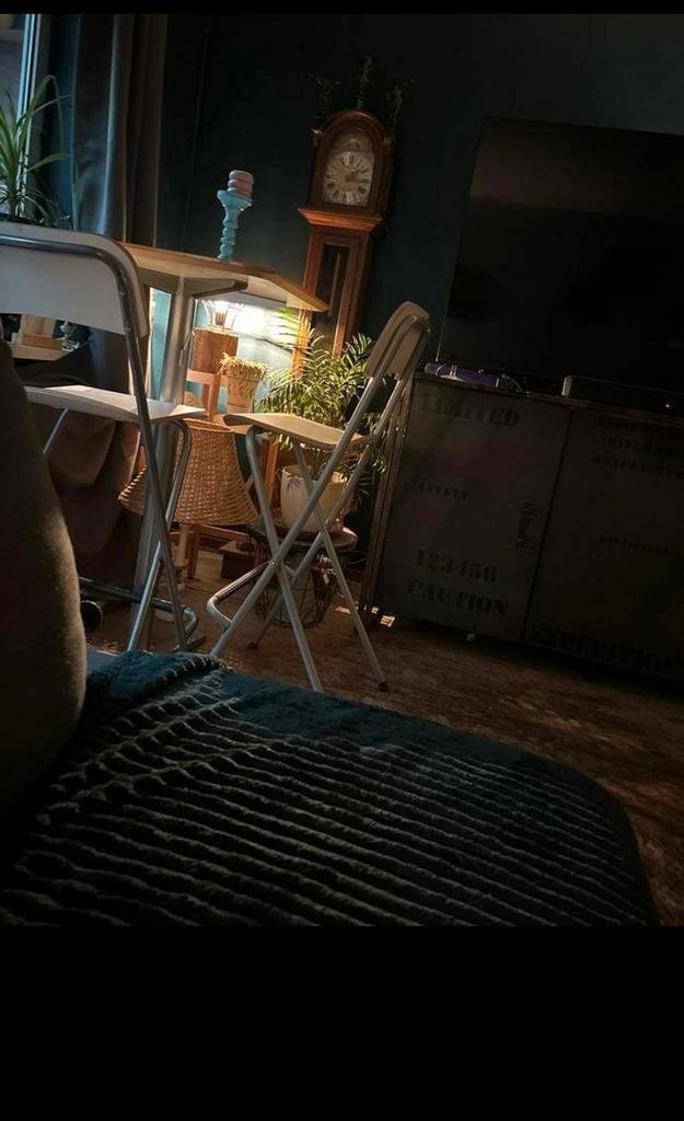 bartafel met twee stoelen ikea, Huis en Inrichting, Tafels | Statafels, Zo goed als nieuw, Ophalen