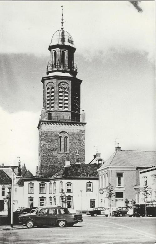 AK Winschoten kerk Renault Ford Fiat VW Opel, Verzamelen, Ansichtkaarten | Nederland, Ongelopen, Groningen, 1960 tot 1980, Ophalen of Verzenden