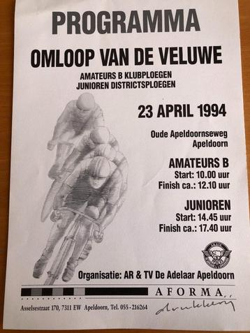 Programmaboekjes wielrennen 1993 en 1994 beschikbaar voor biedingen