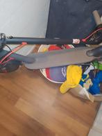 Elektrische step te koop met oplader. Merk Xiaomi m365, Ophalen, Zo goed als nieuw, Elektrische step (E-scooter), Xiaomi m365