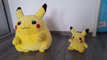 Pikachu pokemon plushie beschikbaar voor biedingen