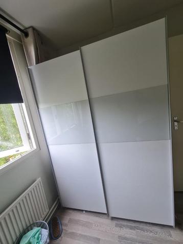 Wit kledingkast 140cm. Leveren en monteren mogelijk  beschikbaar voor biedingen