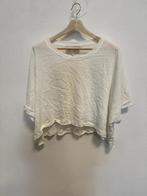 Boxy T-Shirt - Moost & The Muse Witte Boxy T-Shirt, Wit, Maat 42/44 (L), Nieuw, Ophalen of Verzenden