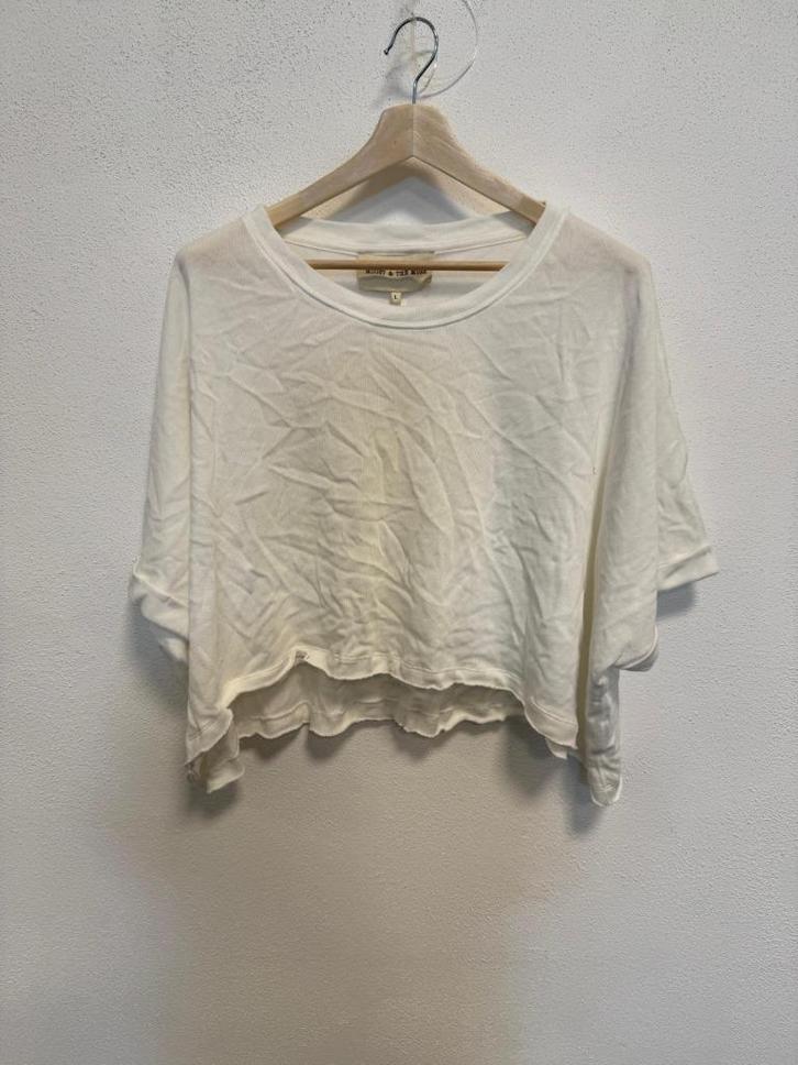 Boxy T-Shirt - Moost & The Muse Witte Boxy T-Shirt, Kleding | Dames, T-shirts, Nieuw, Maat 42/44 (L), Wit, Korte mouw, Ophalen of Verzenden