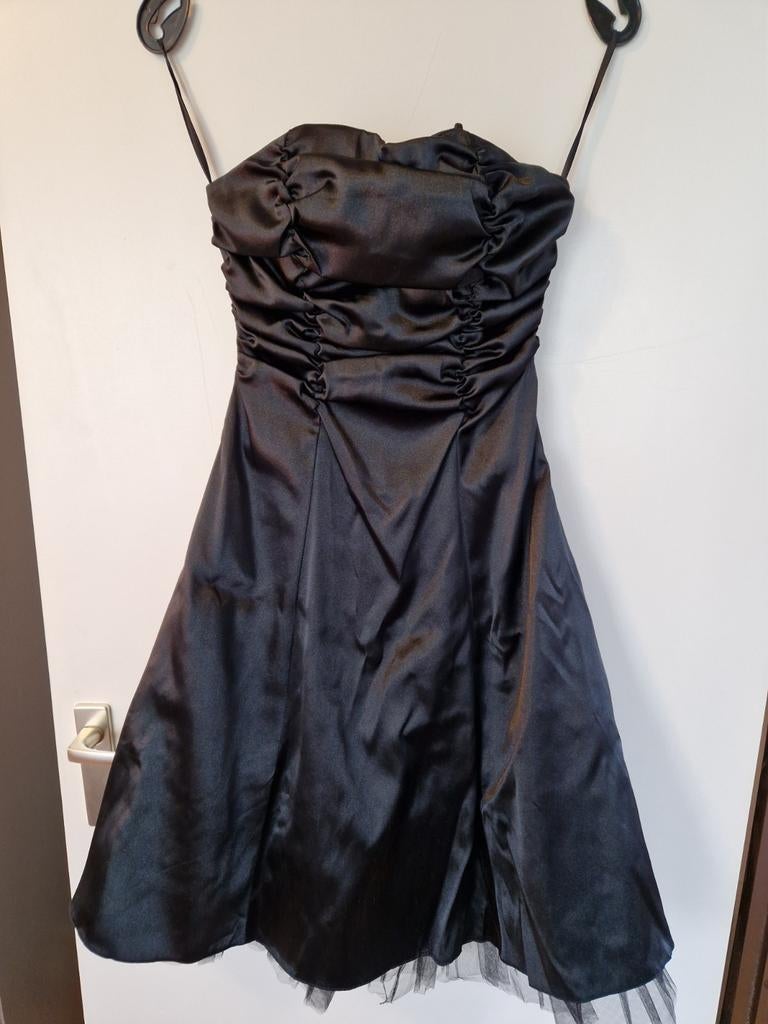 Galajurk zwart Lissa - maat S, Ophalen of Verzenden, Zo goed als nieuw, Zwart, Galajurk