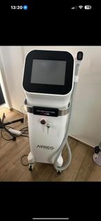 High-Power Diode Laser 4 Wave Ice gratis behandelstoel, Ophalen of Verzenden, Zo goed als nieuw, Scheren en Epileren