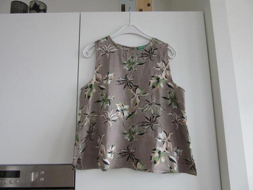 TOP zomers merk BENETTON maat S/M linnen NIEUW, Kleding | Dames, Tops, Nieuw, Maat 38/40 (M), Zonder mouw, Ophalen of Verzenden