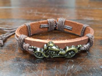 Lederen armband  beschikbaar voor biedingen