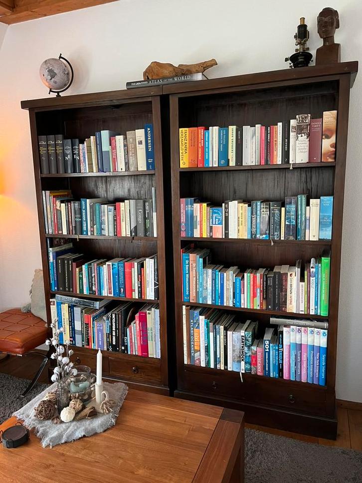 Boekenkast 2x, Huis en Inrichting, Kasten | Boekenkasten, Gebruikt, 100 tot 150 cm, 200 cm of meer, 25 tot 50 cm, Met lade(s)