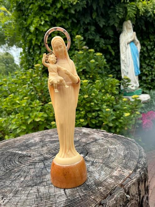 Mooi liefelijk Mariabeeldje ❤️ Maria met kindje, Antiek en Kunst, Antiek | Religie, Ophalen of Verzenden