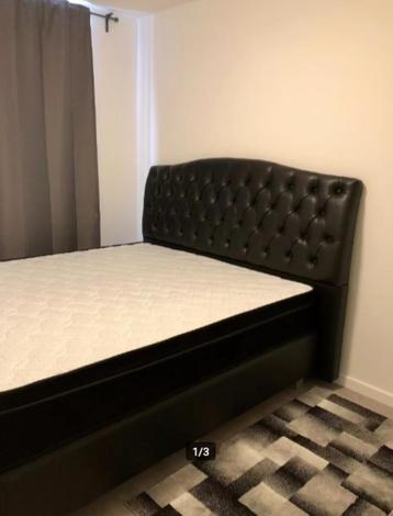Boxspring met geintegreerde topper beschikbaar voor biedingen