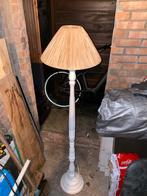 Elegante staande lamp met rieten kap, Ophalen, Gebruikt, Stof, 150 tot 200 cm