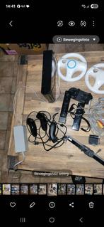 Wii spelcomputer, Spelcomputers en Games, Ophalen of Verzenden, Gebruikt, Met 2 controllers
