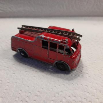 Matchbox Merryweater fire truck. beschikbaar voor biedingen