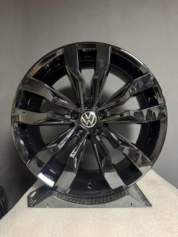 ❗️️NIEUWE ORIGINELE 20 INCH SUZUKA VELGEN VOLKSWAGEN TIGUAN beschikbaar voor biedingen