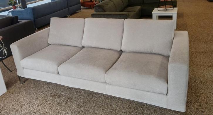 Minotti Gestoffeerd, Huis en Inrichting, Banken | Bankstellen, Zo goed als nieuw, Minder dan 150 cm, 75 tot 100 cm, Stof, Ophalen of Verzenden