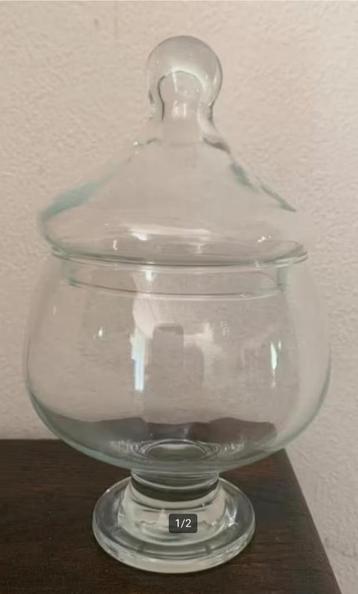 Glazen bonbonschaaltje, bakje glas bonbons met deksel; 19 cm beschikbaar voor biedingen