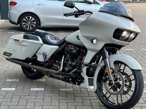 Unieke!! Harley Davidson Road Glide CVO 2021 Sand Dune BTW, Motoren, Motoren | Harley-Davidson, Bedrijf, Toermotor, meer dan 35 kW