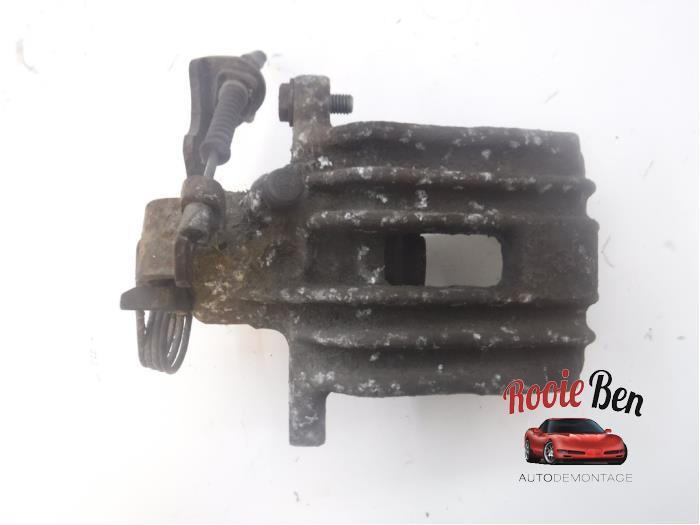 Remklauw (Tang) rechts-achter van een Volkswagen Golf, Auto-onderdelen, Remmen en Aandrijving, Volkswagen, Gebruikt, 3 maanden garantie