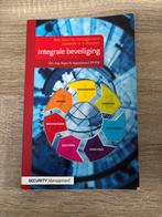 Integrale beveiliging - Security Management, Ophalen of Verzenden, Gelezen, MBO