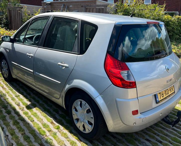 Renault Scénic 1.6 16V 82KW E4 2007 Grijs, Auto's, Renault, Particulier, Scénic, ABS, Adaptive Cruise Control, Airbags, Cruise Control