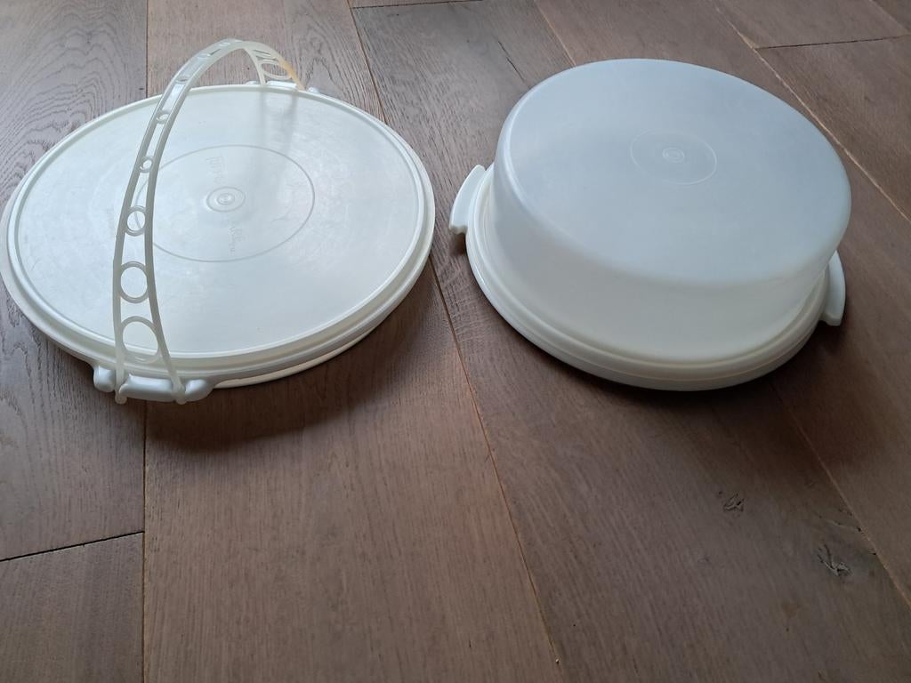 Tupperware vintage party schaal serveerschaal + taartdoos, Huis en Inrichting, Keuken | Tupperware, Ophalen of Verzenden, Zo goed als nieuw