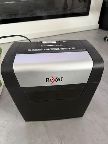 Papierversnipperaar beschikbaar voor biedingen