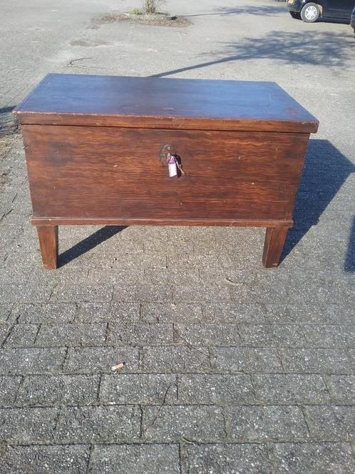 Antieke Dekenkist, Huis en Inrichting, Woonaccessoires | Kisten, Gebruikt, 50 tot 75 cm, 50 tot 75 cm, 100 tot 150 cm, Grenenhout