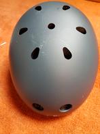 Stunt/fiets helm, Ophalen of Verzenden, Zo goed als nieuw
