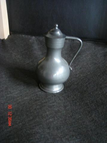 Tin kannetje met los deksel 15 cm beschikbaar voor biedingen