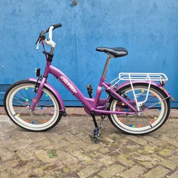Leuke Paarse Alpina Kinderfiets - 20 Inch beschikbaar voor biedingen