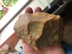 Bodemvondst Steentijd PALEOLITHICUM vuursteen fraaie kleur., Ophalen of Verzenden, Gebruikt