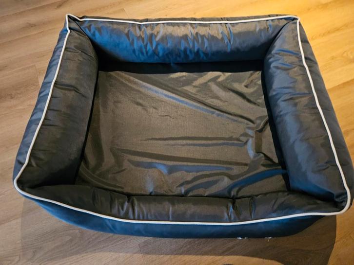 Zo goed als nieuwe hondenmand van NapZz, Dieren en Toebehoren, Hondenmanden, Zo goed als nieuw, Overige, Ophalen