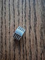 Buddha to buddha ring maat 19, Sieraden, Tassen en Uiterlijk, Ringen, 19 tot 20, Ophalen of Verzenden, Zo goed als nieuw, Dame of Heer