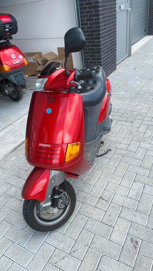 Piaggio SKR 125cc | 7000km | Nieuwstaat!, Fietsen en Brommers, Scooters | Piaggio, Zo goed als nieuw, Overige modellen, Tweetakt