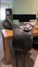 Kieffer 17 inch dressuurzadel, Dieren en Toebehoren, Ophalen of Verzenden, Nieuw