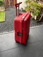 Twee grote koffers, Sieraden, Tassen en Uiterlijk, Koffers, Ophalen, Gebruikt, Hard kunststof, 70 cm of meer