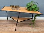 Industriële salontafel metaal hout - vintage retro tafel, Ophalen, Gebruikt, 50 tot 100 cm, 50 tot 75 cm
